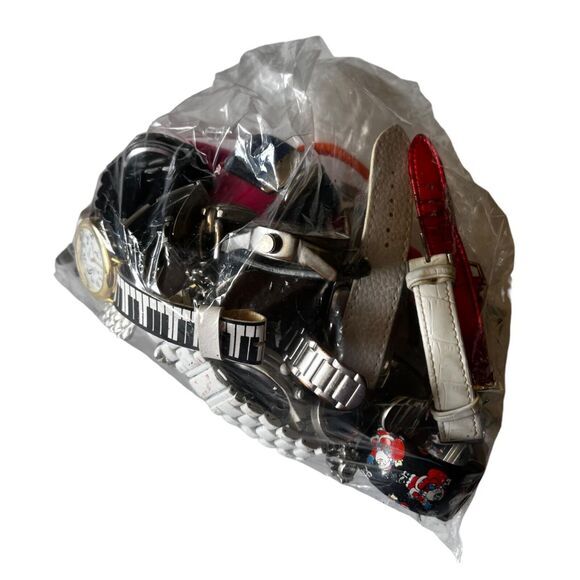 2 POUNDS Broken / Damaged WATCHES Lot /‎ Repair Parts / Junk / Pre-Owned Watches - Picture 3 of 9